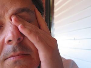 Eye allergies: Relieve yourself from itchy and watery eyes