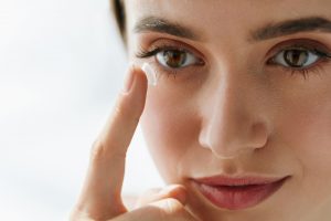Answering your questions about contact lenses
