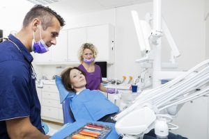 How To Take Care Of Dental Issues Under The Supervision Of A Dentist?